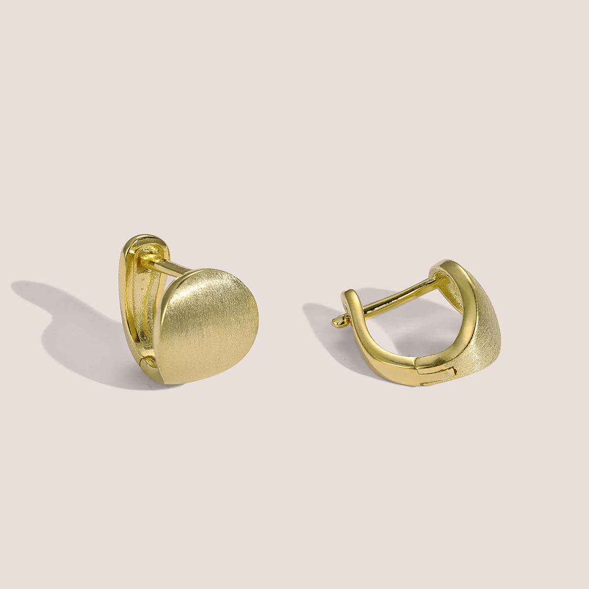Yellow Gold Classic Studs Earrings