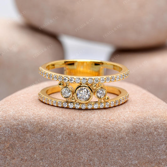 0.538 CT Round Cut Colorless Engagement Ring