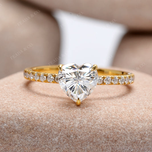 2.752 CT Round, Heart Cut Colorless Engagement Ring