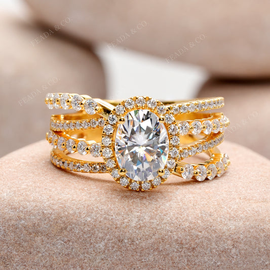 2.25 CT Round, Oval Cut Colorless Engagement Ring