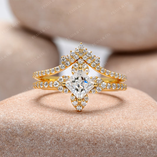 1.38 CT Round, Pear Cut Colorless Engagement Ring