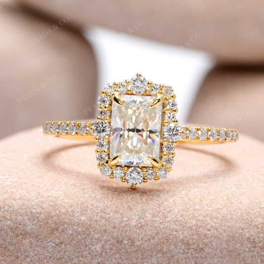 1.428 CT Radiant, Round Cut Colorless Engagement Ring