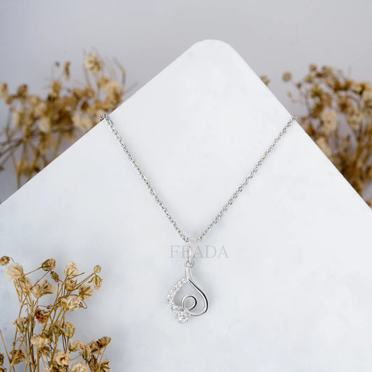 Dreamer’s Heart Zircon Chain & Pendant