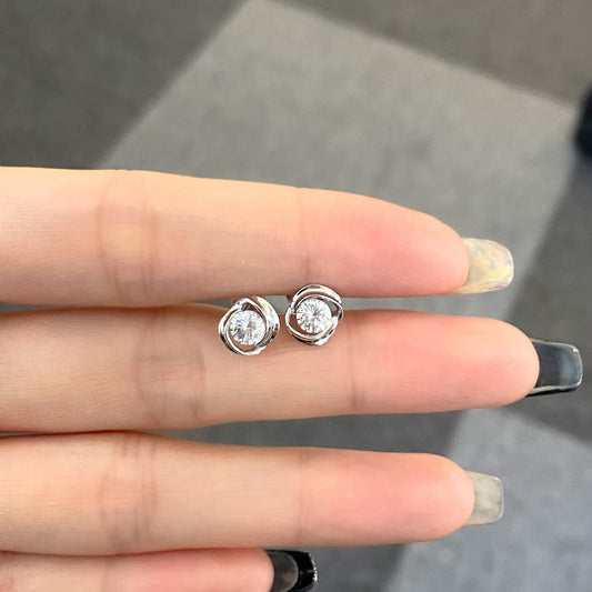 Classic Solitaire Studs