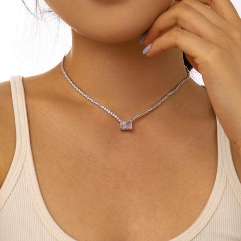 Moonrise Emerald Necklace