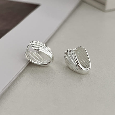 Shell Style Hoops