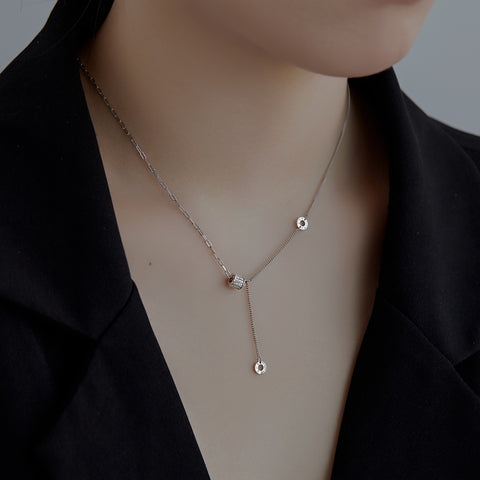 Classic Design Necklace