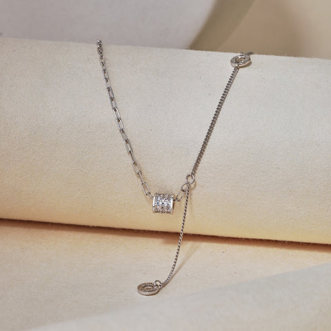 Classic Design Necklace