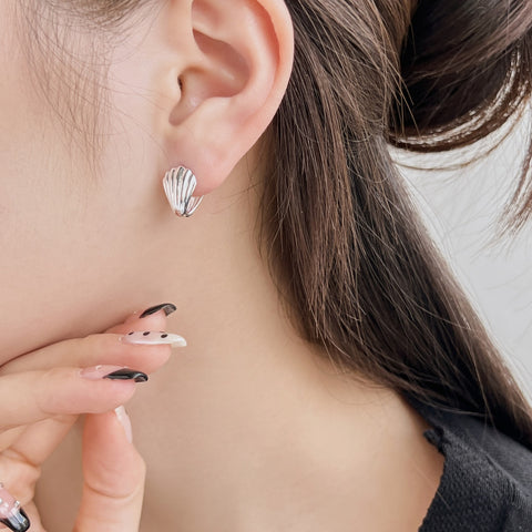 Shell Style Hoops