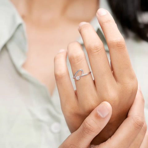 Marquise Trail Delicate Ring