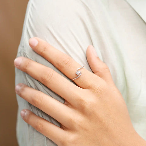 Floral Whisper Minimal Ring