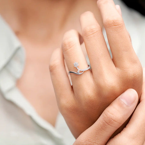 Petal Bloom Cluster Delicate Ring