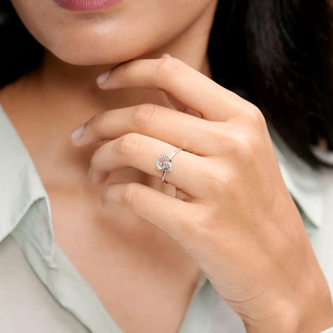 Leaflight Delicate Ring