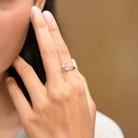 Daisy Dew Delicate Ring