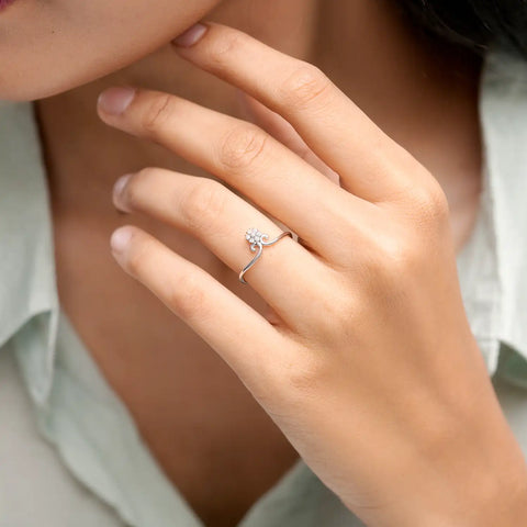Floral Grace Solitaire Ring