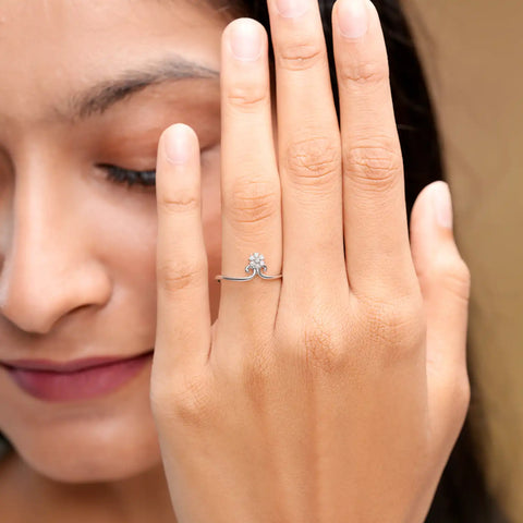 Floral Grace Solitaire Ring