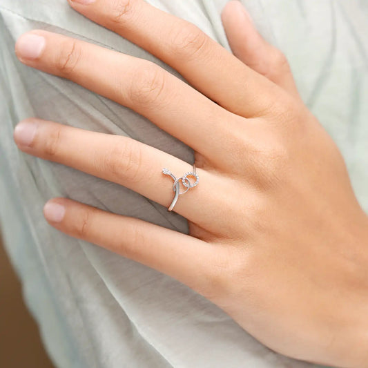 Sunbeam Curl Delicate Ring