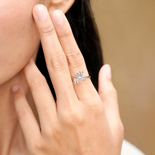 Starburst Charm Delicate Ring