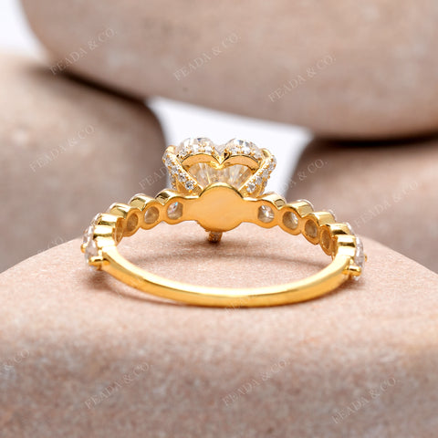 2.797 CT Round, Heart Cut Colorless Engagement Ring
