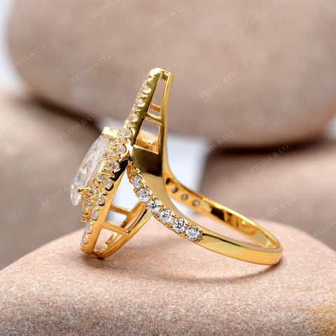 2.25 CT Pear, Round Cut Colorless Engagement Ring