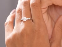 1.24 CT  Round Cut Colorless Engagement Ring