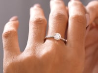 1.108 CT Round Cut Colorless Engagement Ring