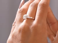 1.85 CT  Round Cut Colorless Engagement Ring