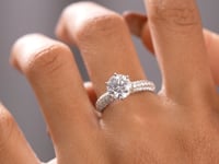 2.559 CT Round Cut Colorless Engagement Ring