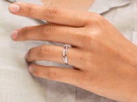 Triangle Bloom Delicate Ring