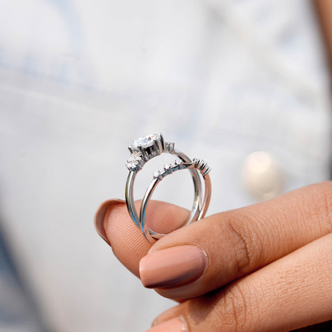 1.206 CT Round Cut Colorless Engagement Ring