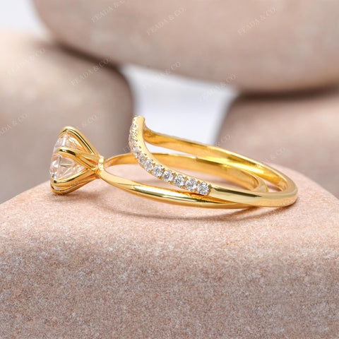 1.23 CT Round Cut Colorles Engagement Ring