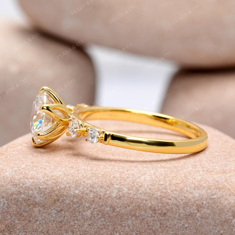 1.85 CT  Round Cut Colorless Engagement Ring