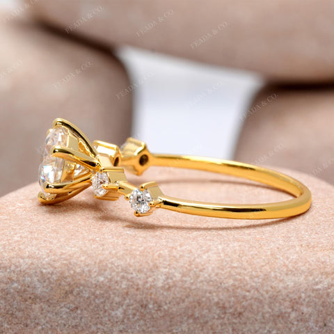 1.18 CT Round Cut Colorless Engagement Ring