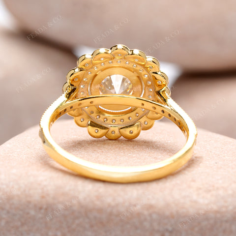 1.95 CT Round Cut Colorless Engagement Ring
