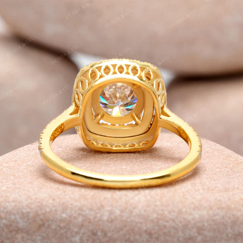 2.199 CT Round Cut Colorless Engagement Ring