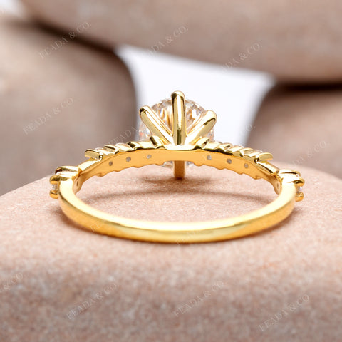 1.24 CT Round Cut Colorless  Engagement Ring