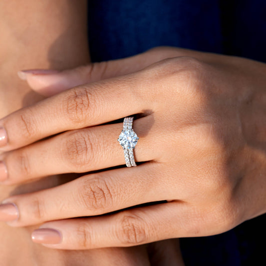 2.244 CT Round Cut Colorless Engagement Ring