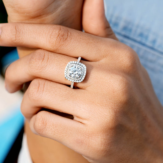 2.199 CT Round Cut Colorless Engagement Ring