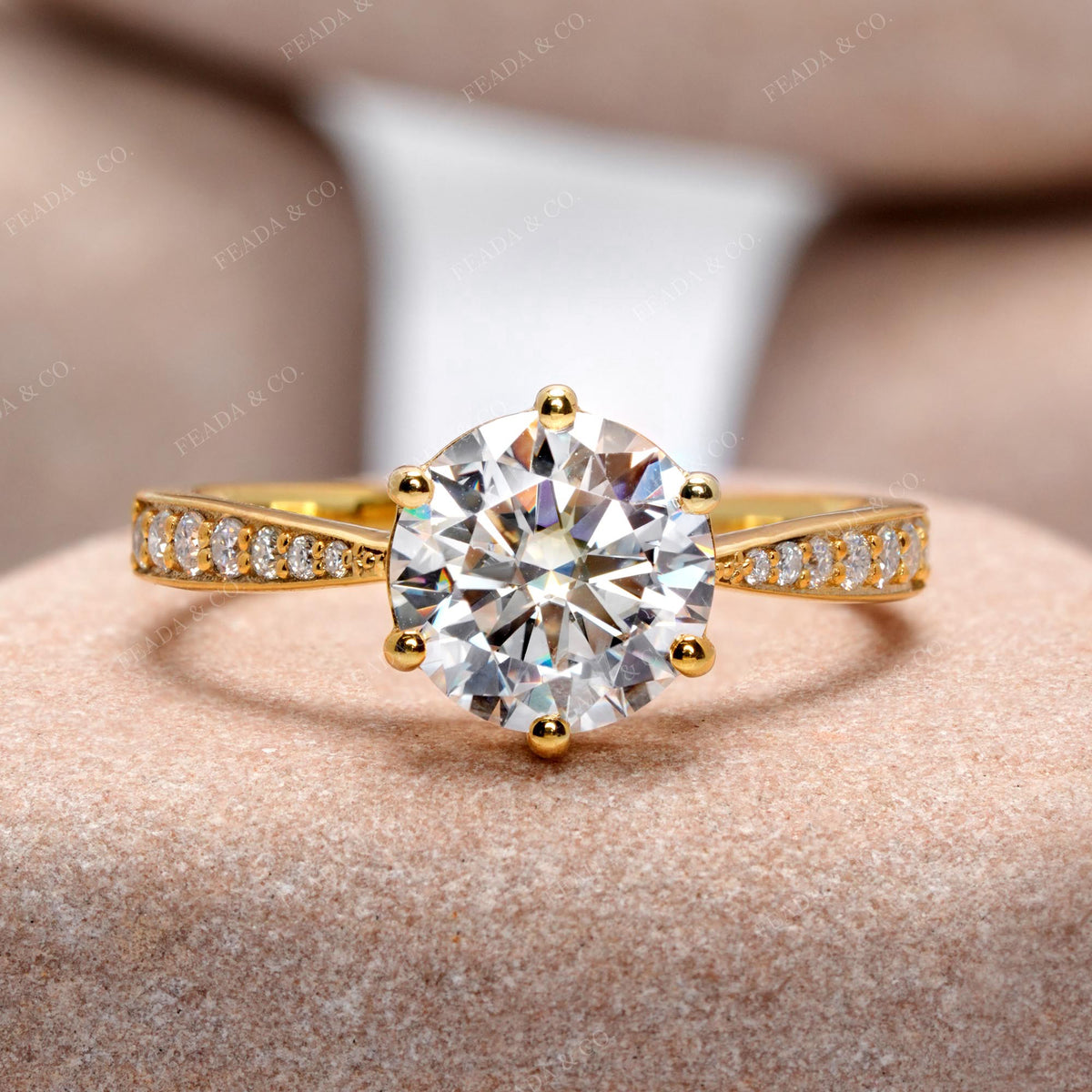 2.176 CT Round Cut Colorless Engagement Ring