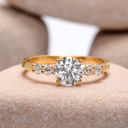 1.24 CT  Round Cut Colorless Engagement Ring