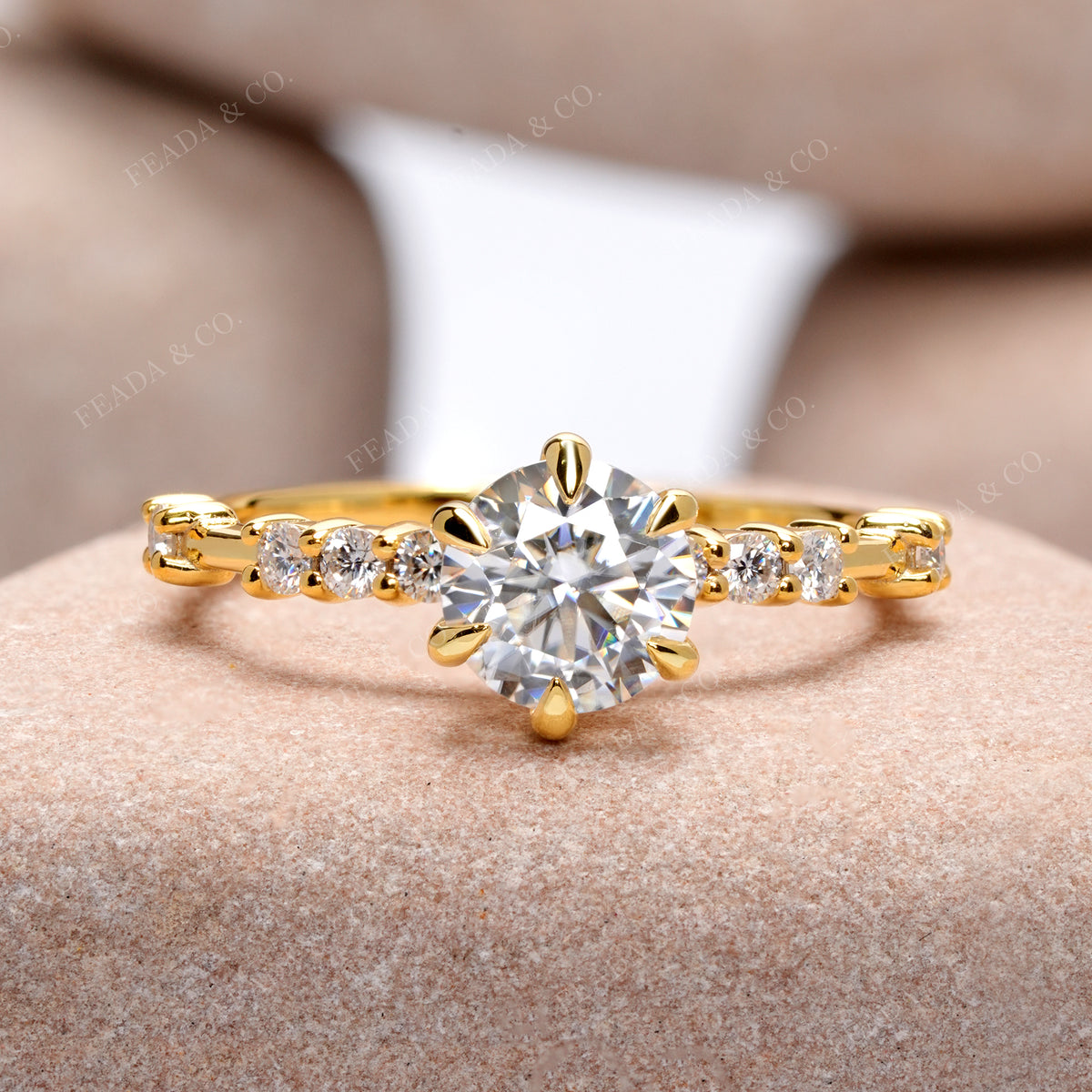 1.24 CT Round Cut Colorless  Engagement Ring