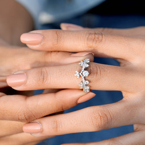 0.892 CT Round Cut Colorless Engagement Ring