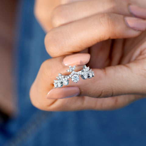0.892 CT Round Cut Colorless Engagement Ring